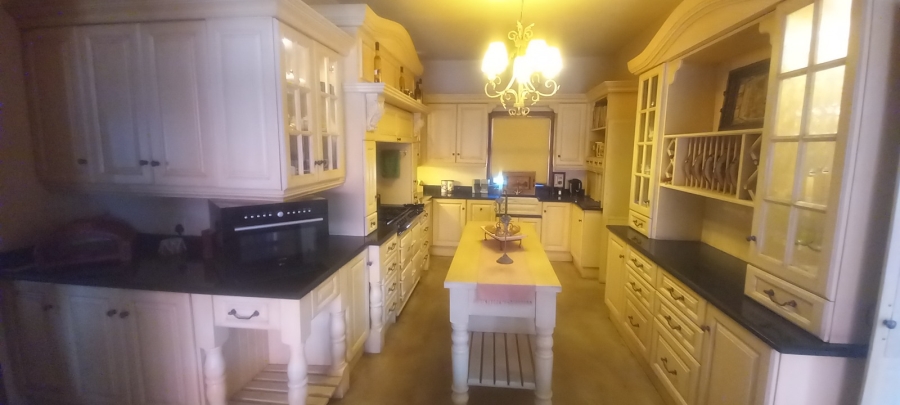 4 Bedroom Property for Sale in Vaalpark Free State
